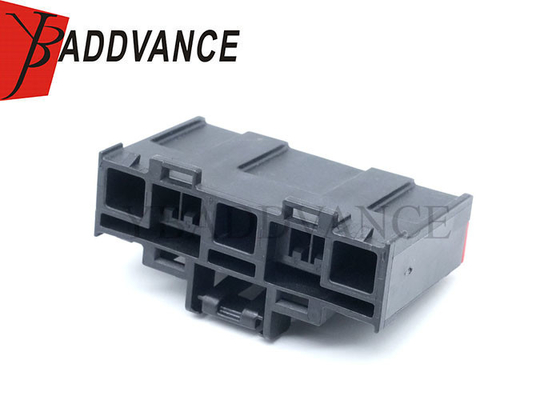 15422577 1.5/6.3mm(060/250) Series  7 Pin Female Black Unsealed Connector