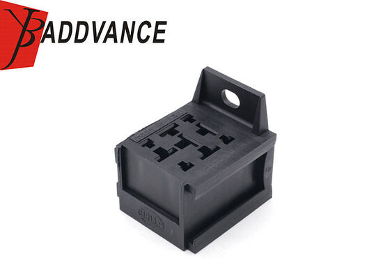 8JA003526001 Hella Automotive Electrical Custom 9 Pin Plastic Quick Connect Relay Holder