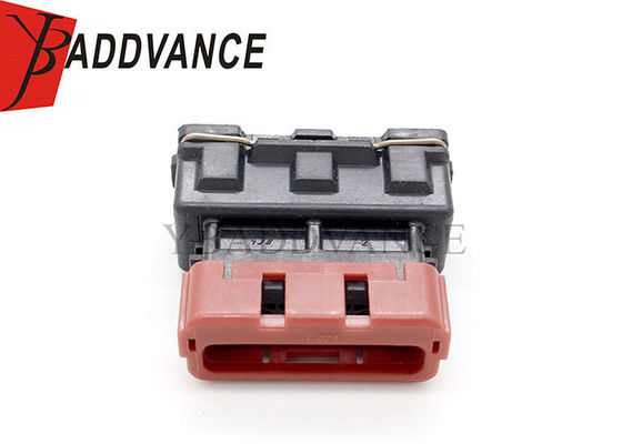 PB185-06026 6 Pin Female Z32 MAF Connector Housing For Nissan