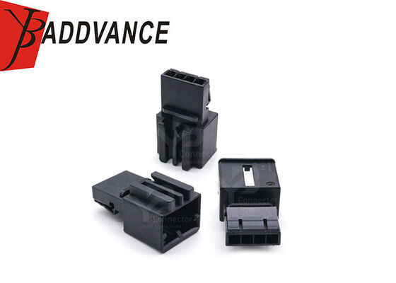 Αρσενικό βύσμα 4 ακίδων AC για φως φρένων αυτοκινήτου Audi Volkswagen 3AA972714